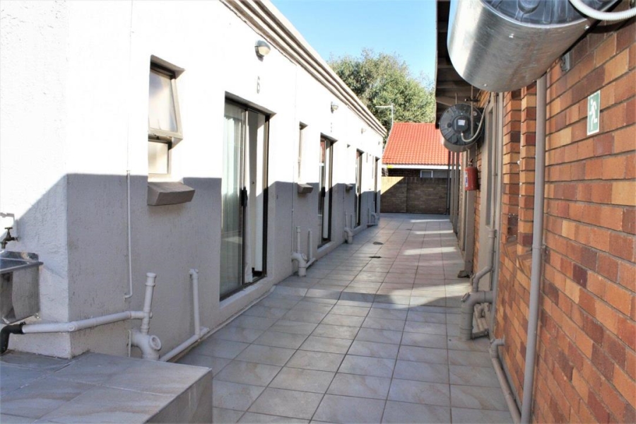 Commercial Property for Sale in Minerva Gardens Northern Cape